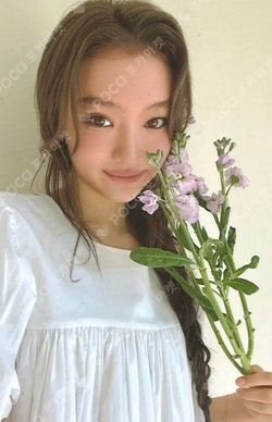 Pocamarket, MEOVV ELLA MEOVV OFFICIAL LIGHT STICK K-pop Photocard