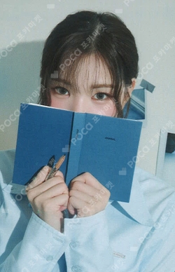 2026 Hearts2Hearts SEASON'S GREETINGS VIDEO EDITION WITHMUU photocard