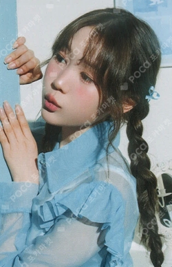 2026 Hearts2Hearts SEASON'S GREETINGS VIDEO EDITION WITHMUU photocard