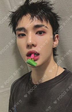 Pocamarket, Stray Kids HYUNJIN Stray Kids XMAS POPUP STORE 2024