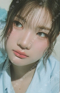 2026 Hearts2Hearts SEASON'S GREETINGS VIDEO EDITION WEVERSE photocard