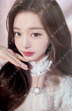 2026 IVE THE 4TH FAN CONCERT < DIVE into IVE > COLLECT BOOK photocard