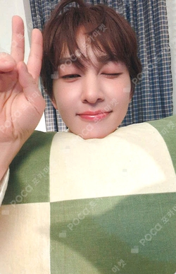 Pocamarket, SHINee ONEW TOUGH LOVE MAKESTAR K-pop Photocard