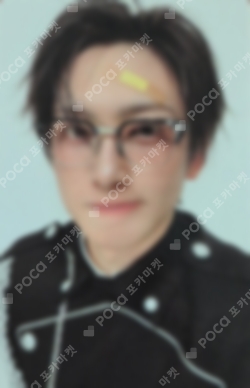 Pocamarket, &TEAM FUMA Go in Blind YIZHIYU K-pop Photocard