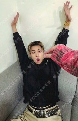 Pocamarket, LNGSHOT RYUL SHOT CALLERS Character Ver. K-pop Photocard