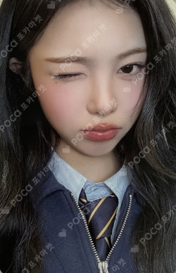 2026 Hearts2Hearts FANMEETING [HEARTS 2 HOUSE] FALABELLA OBJECT CANDLE SET photocard