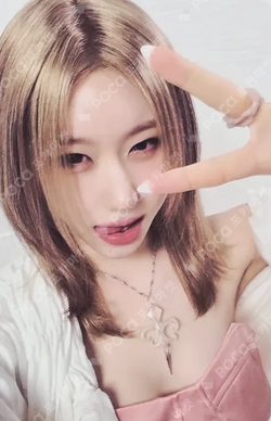Pocamarket, ITZY CHAERYEONG Motto MEMBER Ver. K-pop Photocard