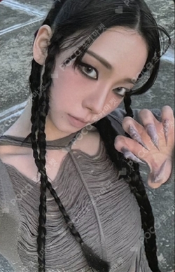 aespa カリナ knockin on your heart トレカ Pocamarket, aespa KARINA KNOCKIN ON YOUR HEART BALL CAP K-pop