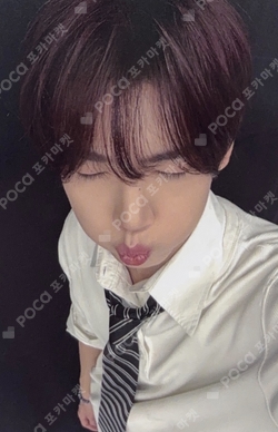 AND2BLE — HAN YUJIN — Sequence 01: Curiosity ARTBOX