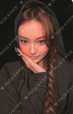 MEOVV 個別2ショット撮影会　ELLA Pocamarket, MEOVV ELLA BITE NOW PHOTOBOOK ver. SOUND WAVE K-pop