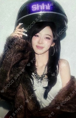 aespa POP-UP STORE "KISS N TELL" RANDOM PHOTOCARD_A ver. photocard