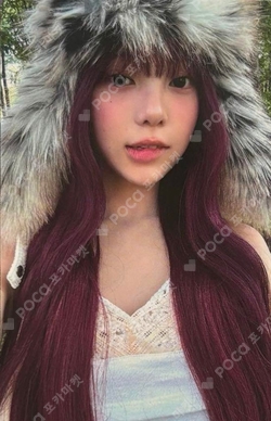 ICONIC HEART Limited C Ver. photocard