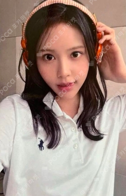 ICONIC HEART Regular Ver. photocard