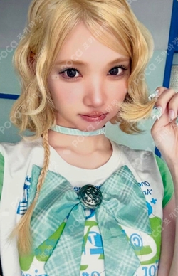 ICONIC HEART HMV LUCKY DRAW photocard