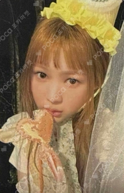 ICONIC HEART HMV photocard
