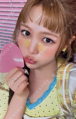 ICONIC HEART WEVERSE JAPAN photocard