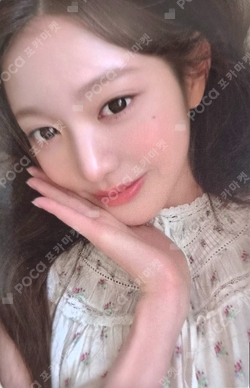 An-Young : ANYUJIN x JANGWONYOUNG Media Exhibition PHOTOBOOK Once Upon a Time Cover A ver. photocard