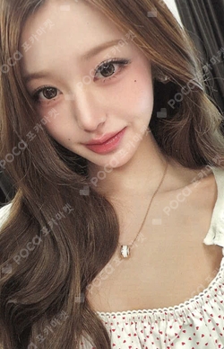 REVIVE+ YETIMALL photocard