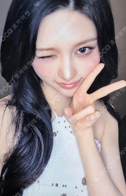 REVIVE+ KMS photocard