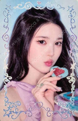ICONIC HEART TRADING CARD PACK photocard
